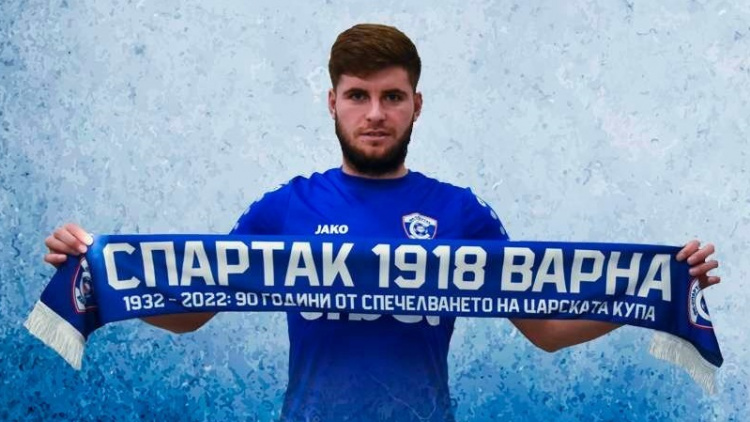 Alexandr Belousov, la Spartak Varna