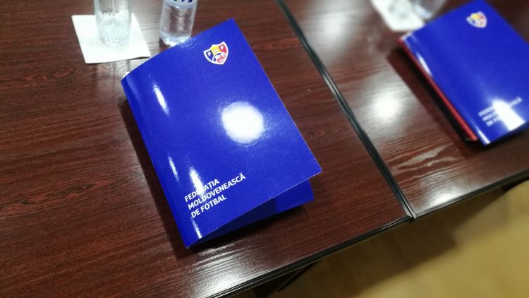 Decizii ale Comitetului Executiv FMF, cu referire la campionatele Moldovei pentru juniori și la campionatul national de fotbal feminin