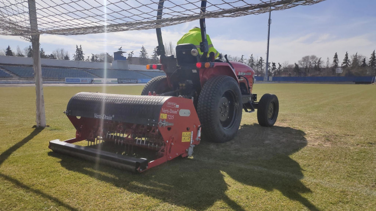 Federația ajută la reabilitarea stadionului din Bălți