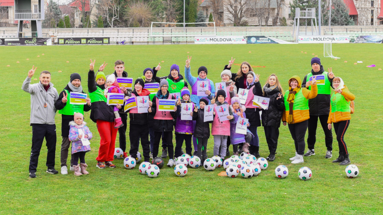 FMF desfășoară activități social-sportive pentru copiii familiilor de refugiați