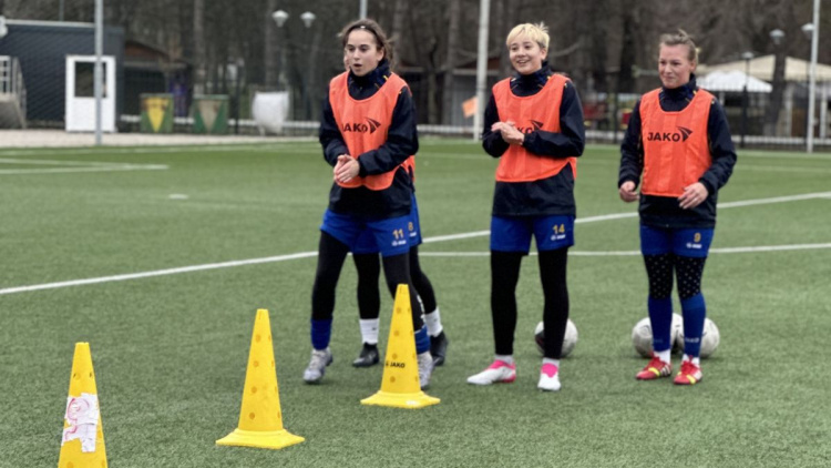 Fotbal feminin. Naționala WU17, ultimele pregătiri înainte de preliminariile Campionatului European 2024