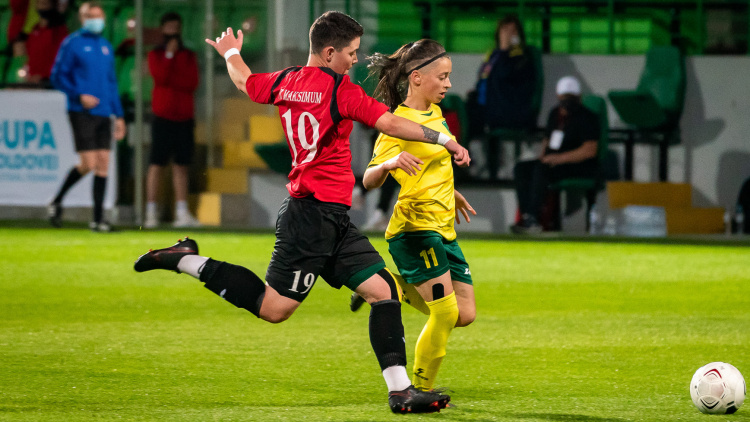 Fotbal feminin. Rezultatele și marcatorii etapei a XII-a 