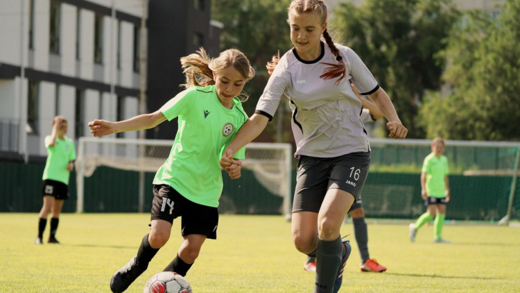 Fotbal feminin. S-au stabilit finalistele campionatului național WU12