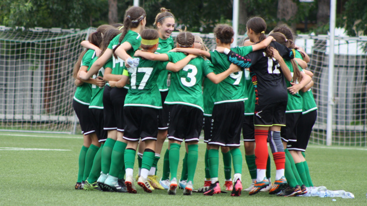 Fotbal feminin. Selecționata Centru a câștigat turneul selecționatelor regionale WU14!