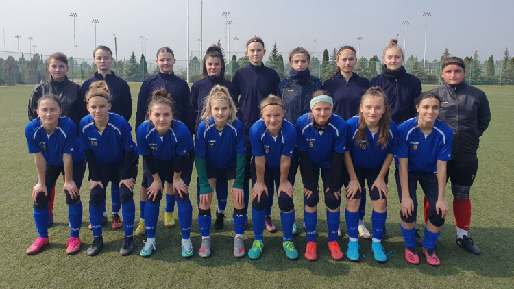 Fotbal feminin. Selecționata WU17 a început pregătirile pentru EURO 2023