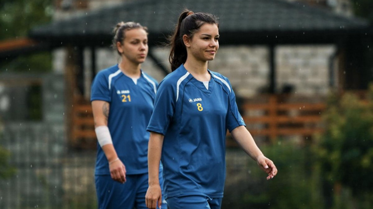 Fotbal feminin. Ultimul antrenament al naționalei înainte de meciul cu Macedonia de Nord