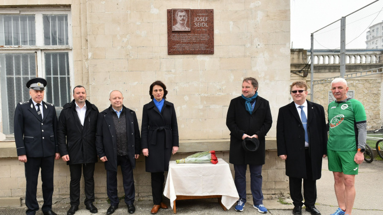 Memorialul Josef Seidl a fost inaugurat la Chișinău